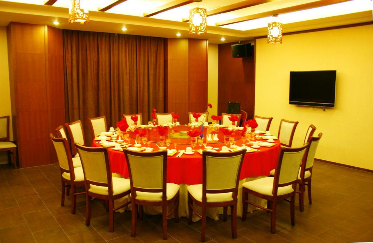 Rongjin Haiyue Hotel Sanya Eksteriør billede